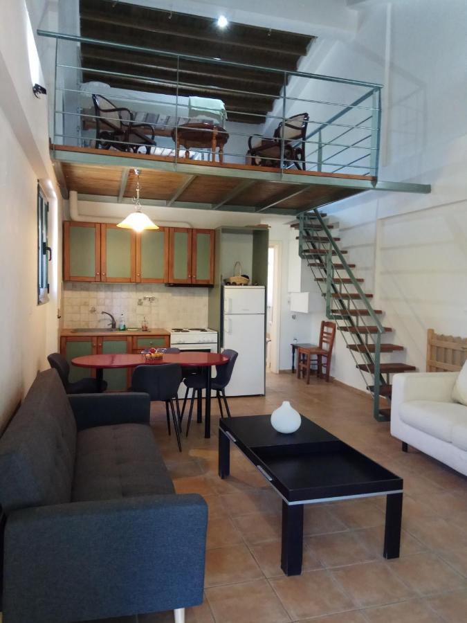 Calm Point Home 2 Volissos ภายนอก รูปภาพ